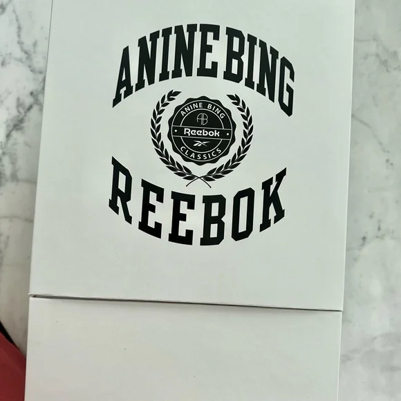 ANINE BING X REEBOK sneakers - Picture 6 of 7